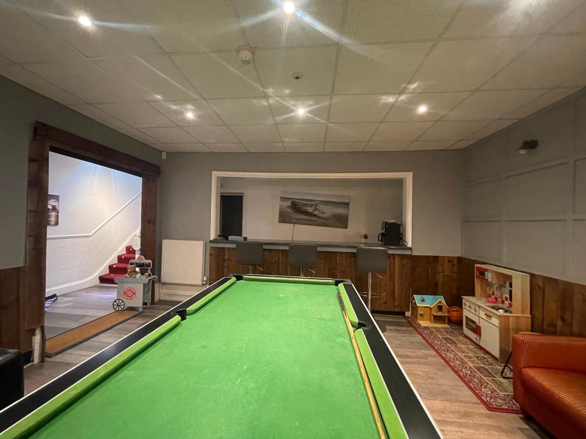 Oakwell Family Hotel — Photos 1